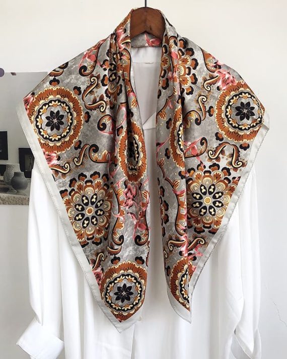 Timeless Mercurial Grey Head Scarf - Drape Pakistan